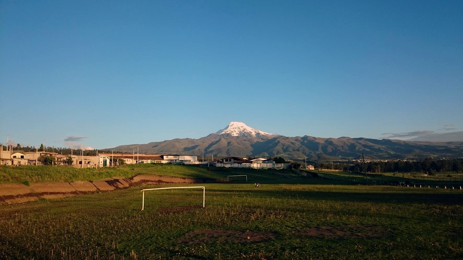Entrega oficial de la actualización del mapa de amenaza por lahares Volcán Cayambe