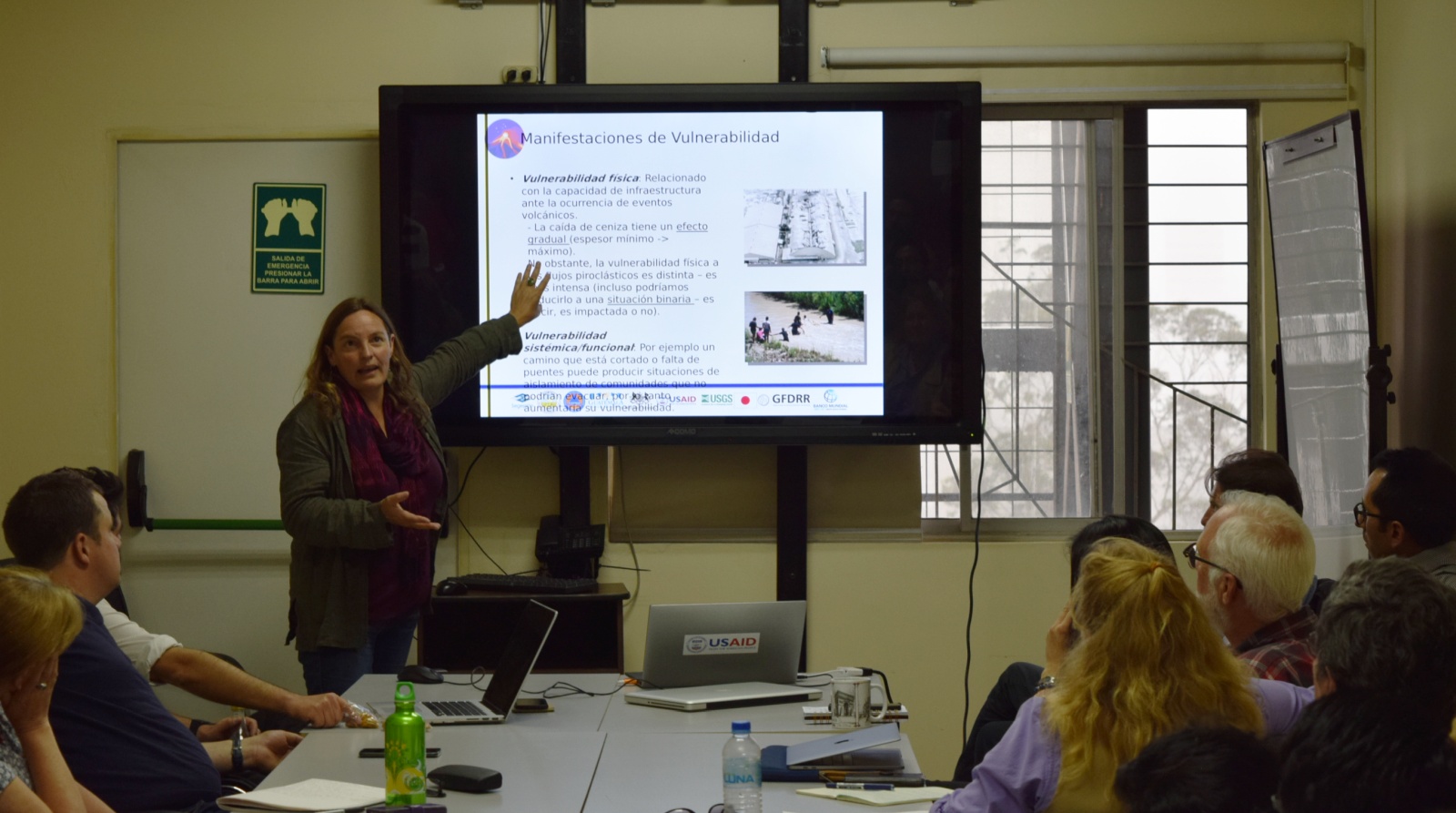 Charla sobre el Volcán de Fuego