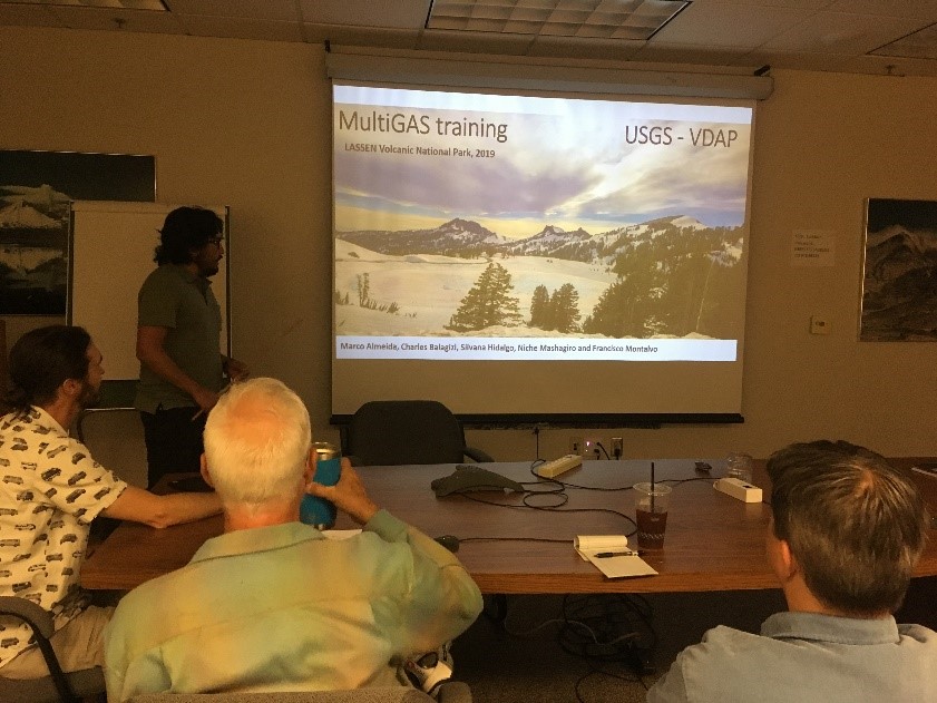 Personal del IGEPN participó en el Seminario-Taller de Entrenamiento Sobre Multi-Gas (Multi-Component Gas Analyzer System)