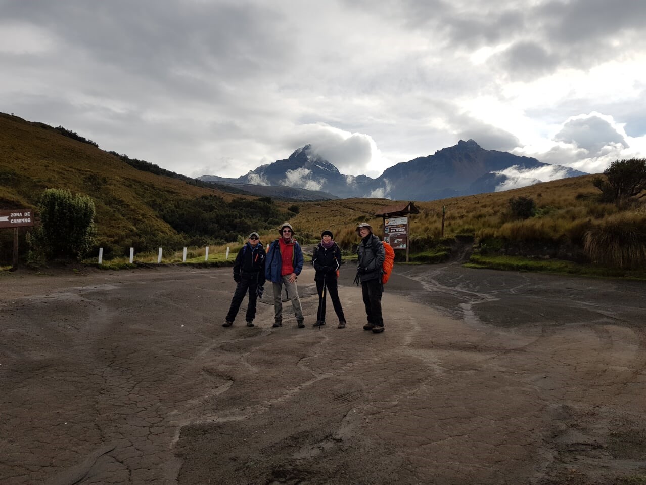 Misión de muestreo de los volcanes de la zona central del arco ecuatoriano