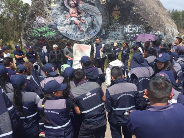 Visita al Cotopaxi de estudiantes de la Universidad Estatal de Bolívar como proceso de aprendizaje