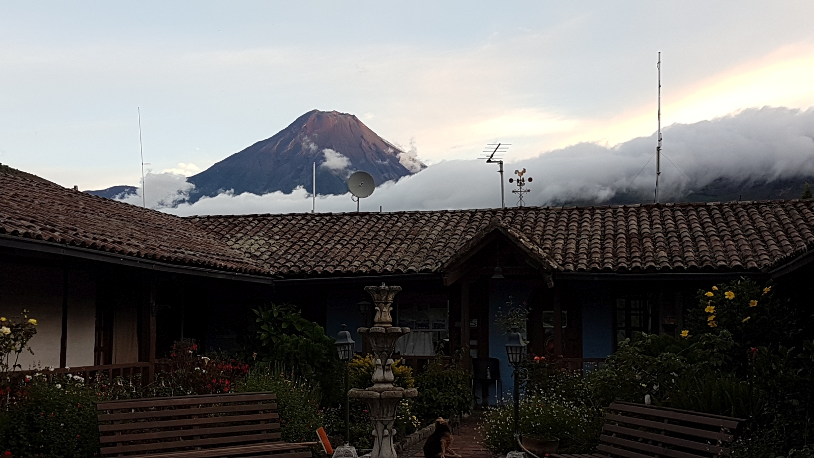 El Observatorio del Volcán Tungurahua se convierte en Observatorio Virtual operado desde Quito