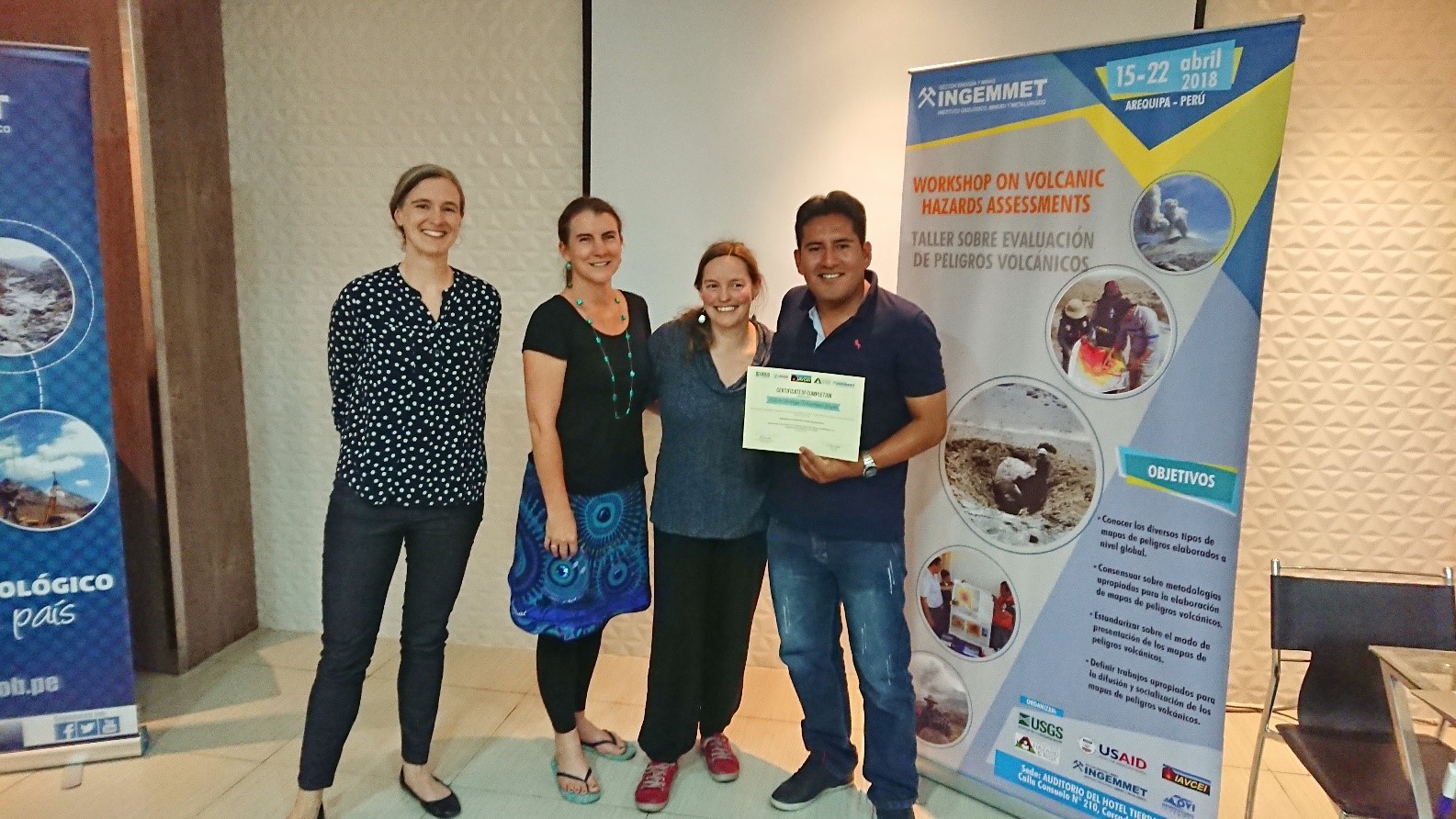Técnicos del IGEPN participaron en taller sobre evaluación de peligros volcánicos en Arequipa - Perú
