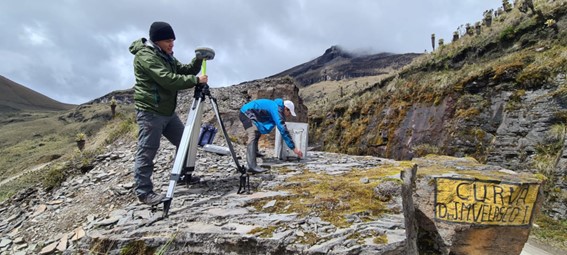 Campaña de mediciones de gravimetría en los alrededores de los volcanes Chiles - Cerro Negro y la Caldera de Potrerillos, provincia de Carchi, Ecuador