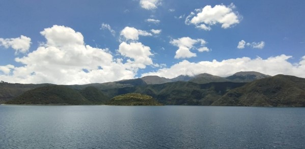 Campaña de medición de CO2 difuso en la laguna de Cuicocha