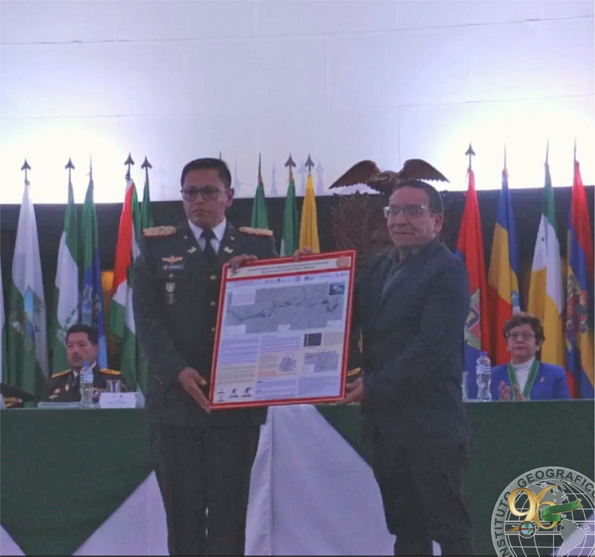 Entrega simbólica del Mapa Regional de Amenazas del volcán Cotopaxi, Zona Oriental