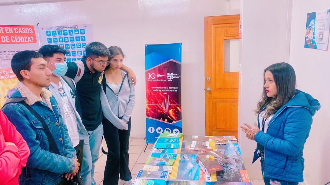 El IG-EPN participa en las casas abiertas organizada por el Instituto Superior Tecnológico ISTCRE Por Un Futuro Resiliente