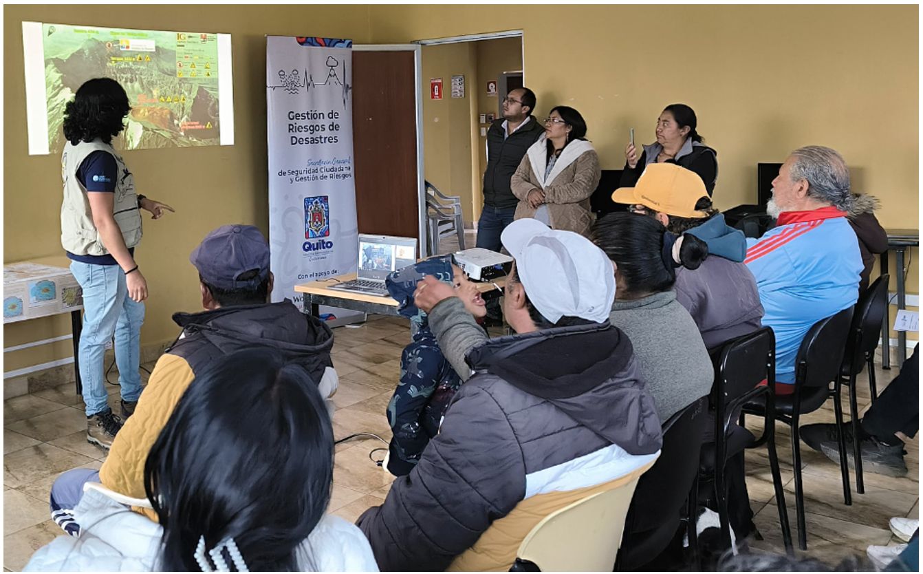Capacitación a la Comunidad de Lloa sobre los Peligros asociados al Volcán Guagua Pichincha y su situación actual