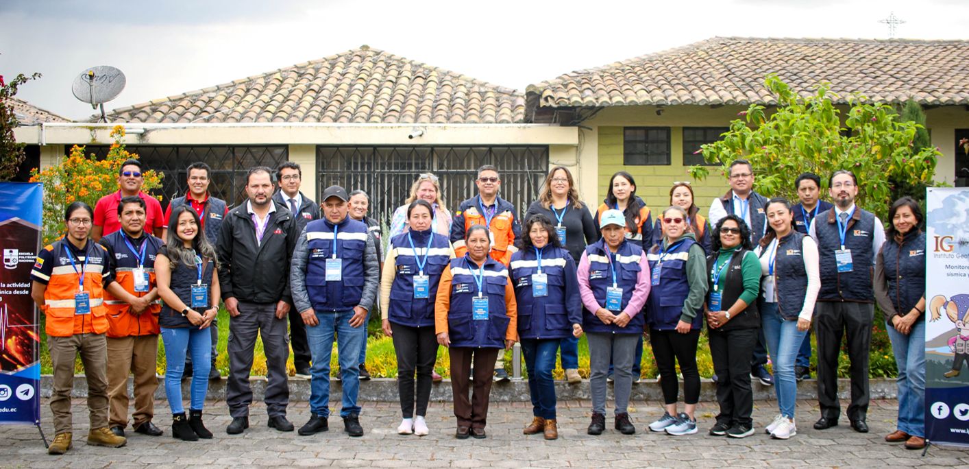 Taller 'Compartiendo Criterios Sobre El Manejo De Crisis Eruptivas Futuras Del Volcán Cotopaxi', organizado por el Instituto Geofísico de la Escuela Politécnica Nacional (IG-EPN) y la Secretaría Nacional de Gestión de Riesgos (SNGR)