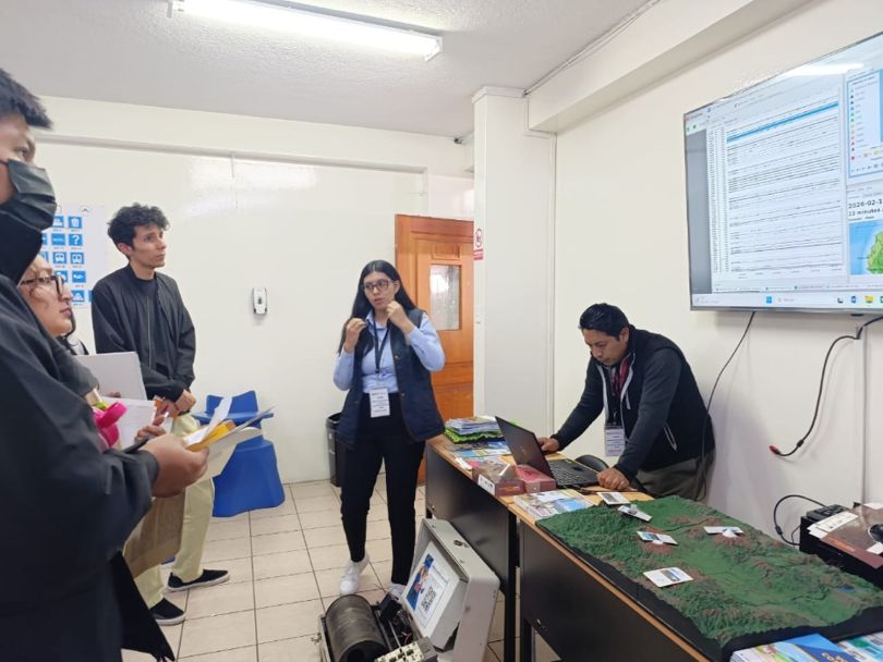 El IG-EPN participa en las casas abiertas organizadas por el Instituto Superior Tecnológico Cruz Roja Ecuatoriana (ISTCRE) por un futuro resiliente