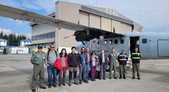 Sobrevuelo volcán Cotopaxi: Medidas térmicas y de gases volcánicos